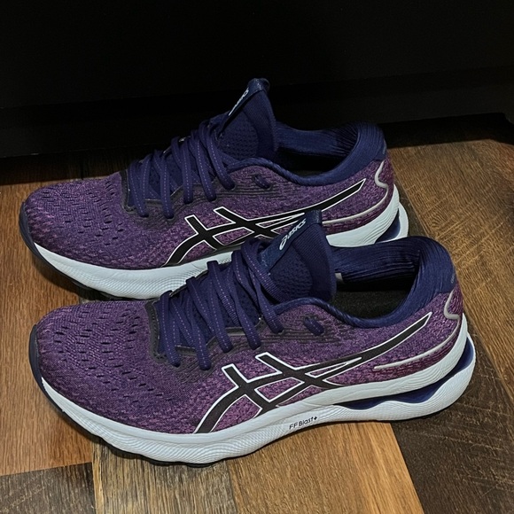 EUC Asics Women’s Gel-Nimbus 24 Purple/Light Blue Size 8.5 - Picture 6 of 12